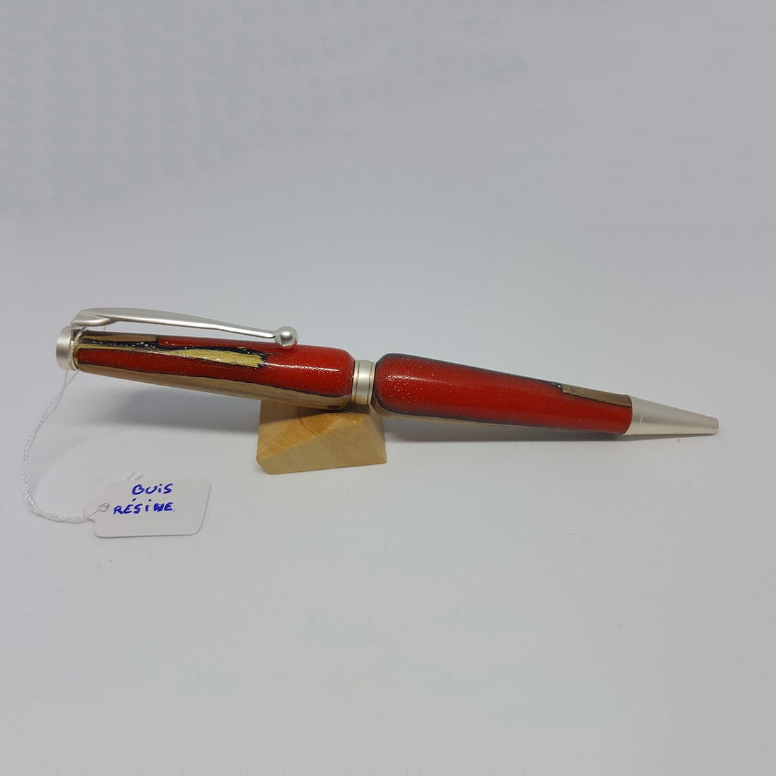 buis-resine-64c6b40e502c3314852587.jpg
